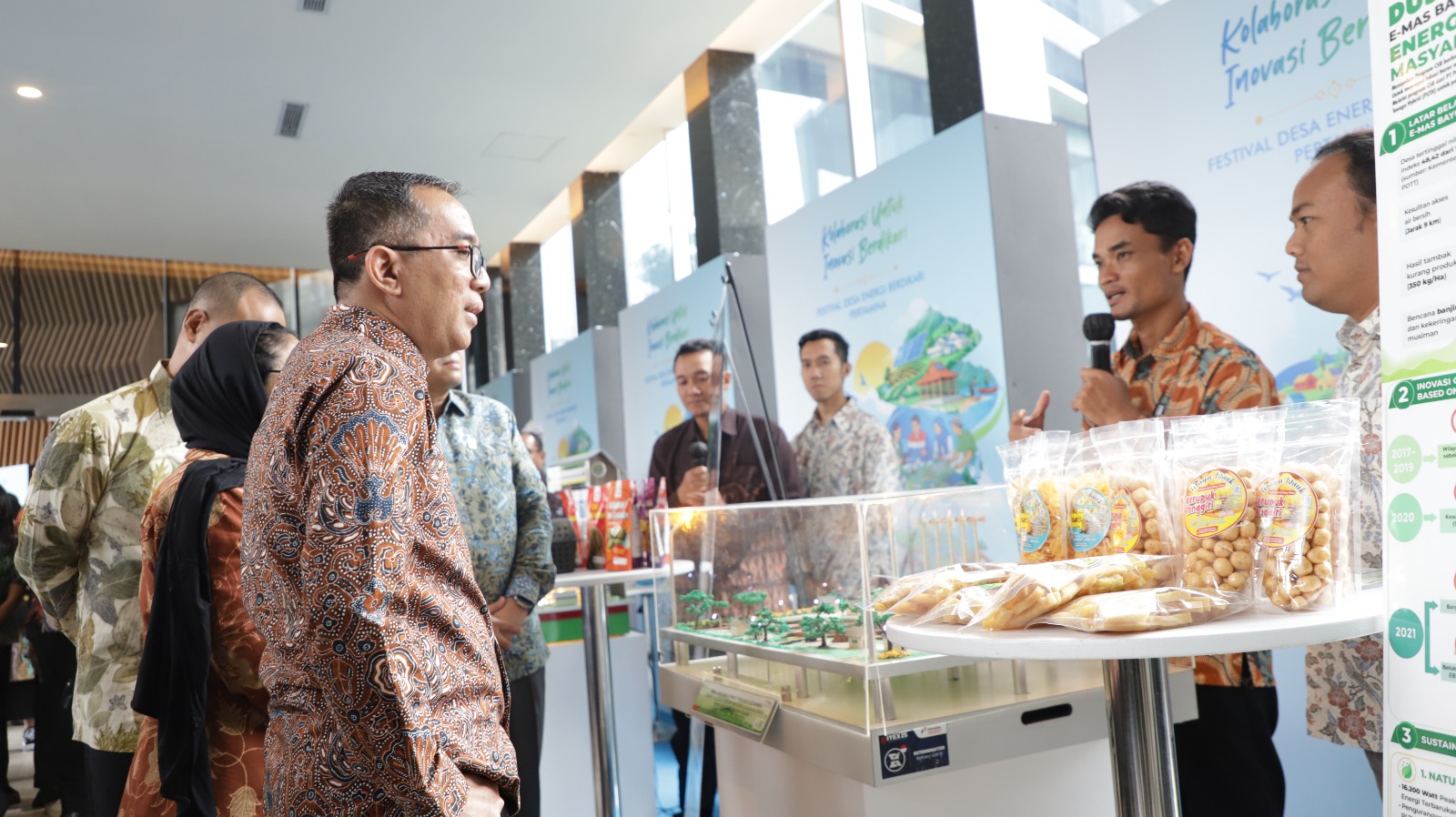 Tiga DEB Binaan Pertamina Patra Niaga RU Cilacap Curi Perhatian di Festival DEB 2026
